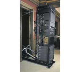 MID-AXS40 AXS In-wall pull-out rack (40U)