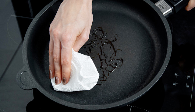 Maintenance of Nonstick AMT Pans