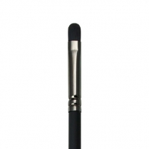 Revolution Oval Lip Brush - BX-120