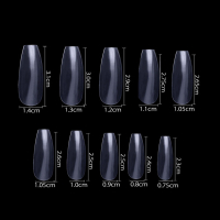 Cre8tion Nail Tips 600pcs 04 Clear Short Almond 15135