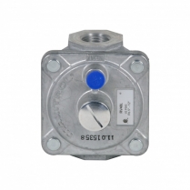 7 738 000 884 0   1/2" Propane Gas Pressure Regulator for Bosch 330PN