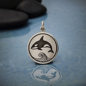 Sterling Silver Killer Whale Charm on a Disk 21x15mm