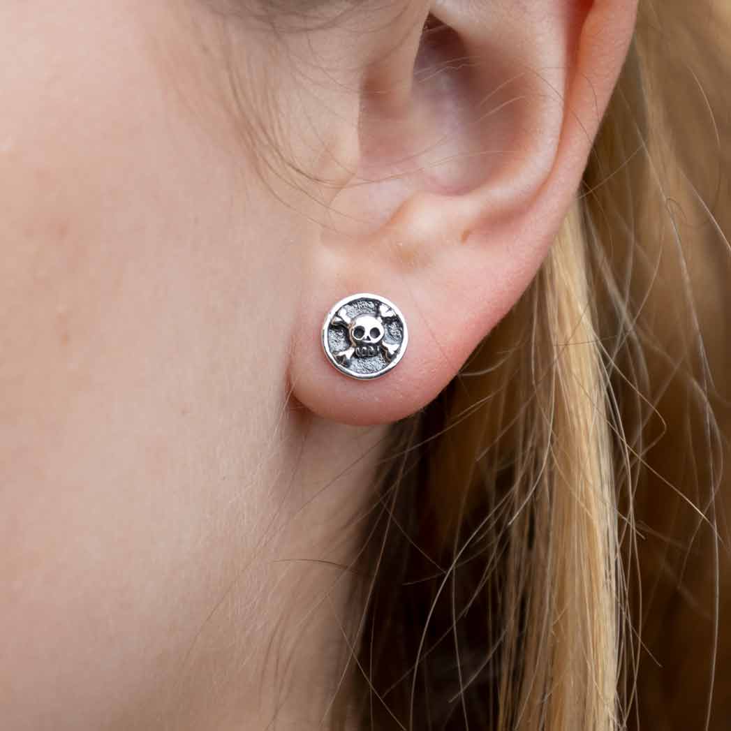 Sterling Silver Skull and Crossbones Post Earrings
