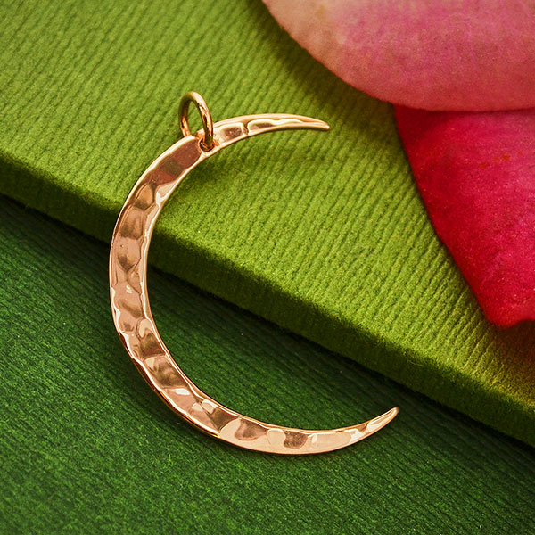 U147 43x11x1mm Hammered Crescent Pendant Gold Plated Brass Crescent Moon Charms With 2 Loops