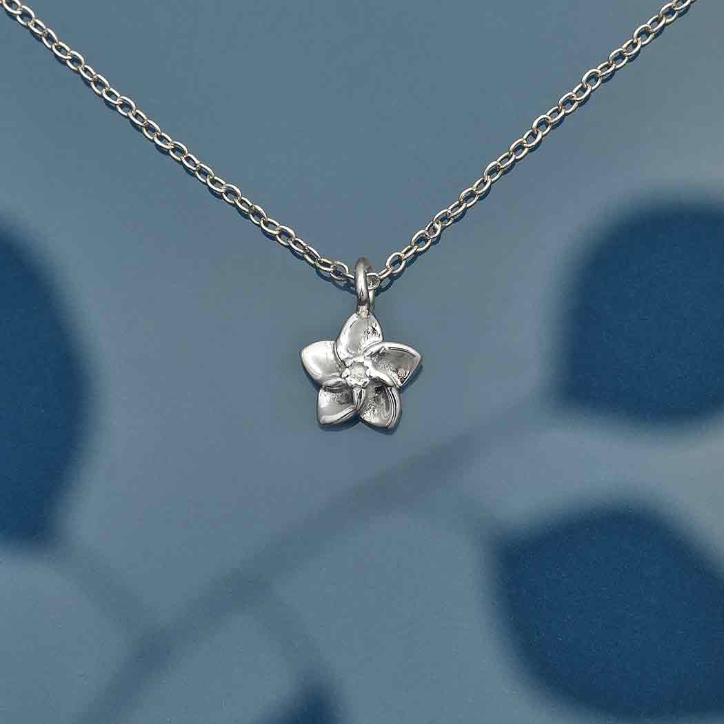 Sterling Silver Forget Me Not Necklace 18 Inch