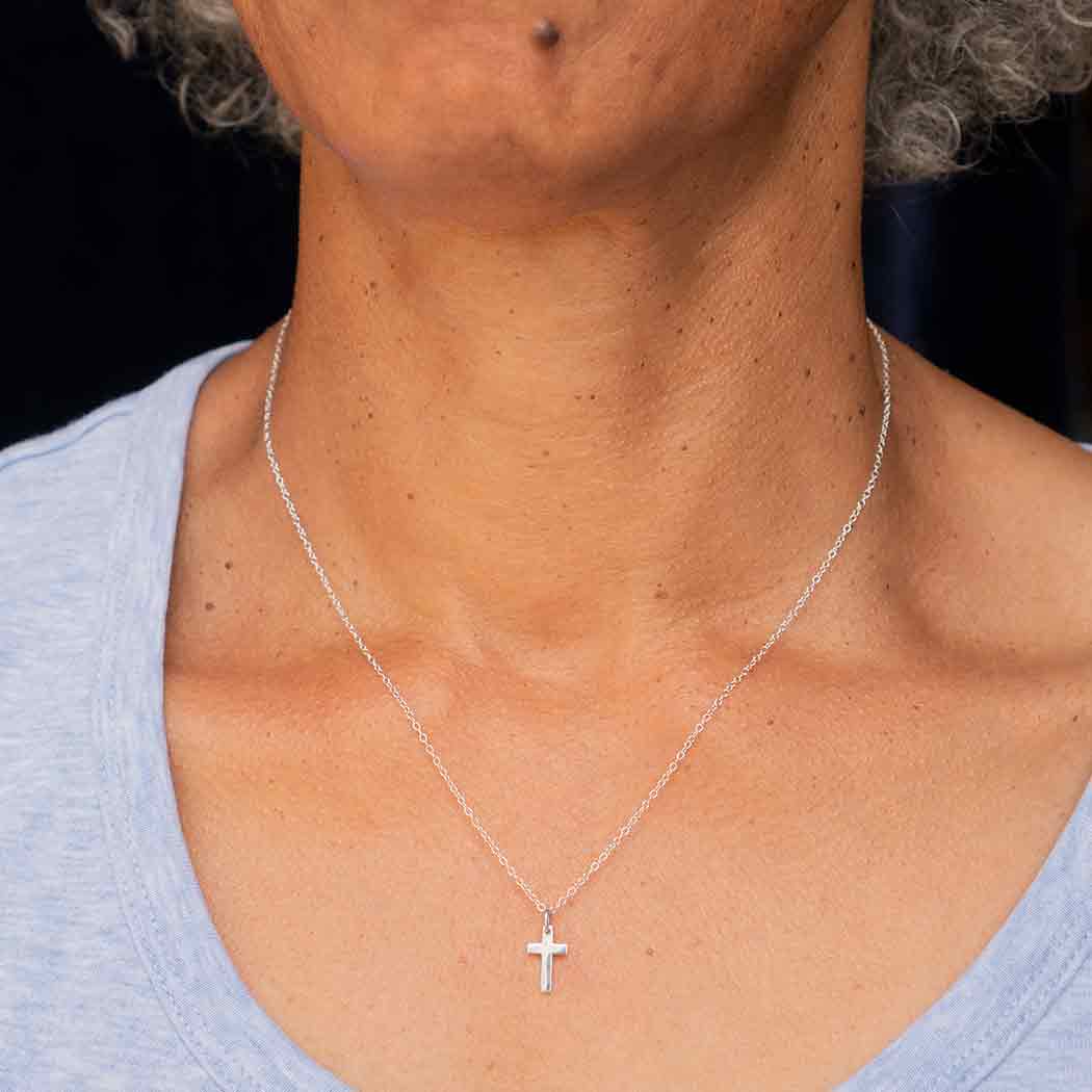 Sterling Silver 18 Inch Cross Necklace