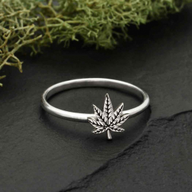 Sterling Silver Pot Leaf Ring DISCONTINUED