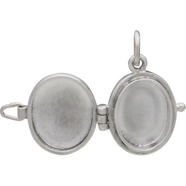 Sterling Silver Oval Locket with Hammered Finish 19x13mm