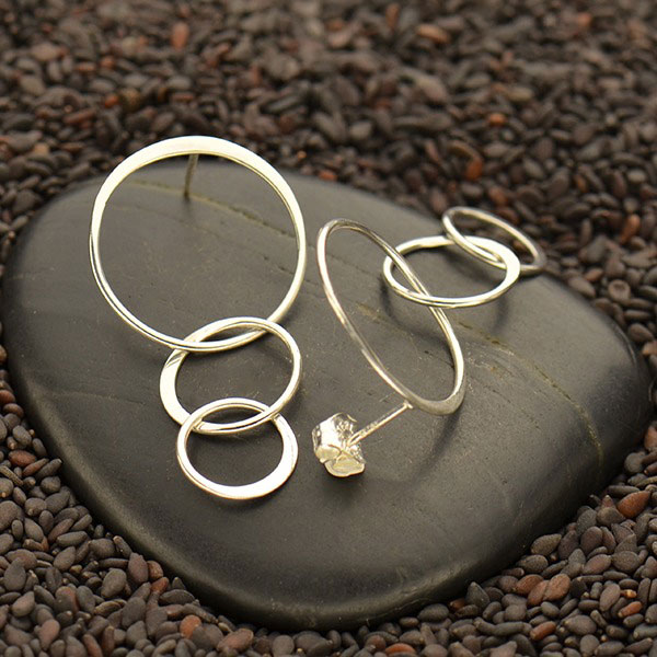 Minimalist Daily Wear Sterling Silver Leaf Studs Earring For Girls –  Silvermerc Designs