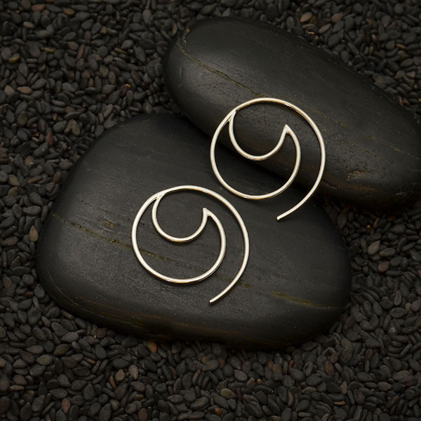 Swirl Hoops 14K Gold - Q Evon Fine Jewelry Collections