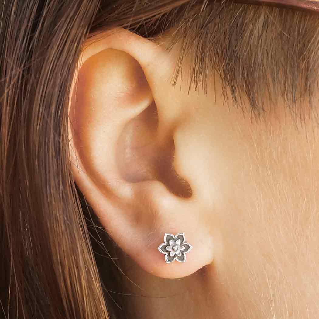 Sterling Silver Flower Mandala Post Earrings 8x8mm