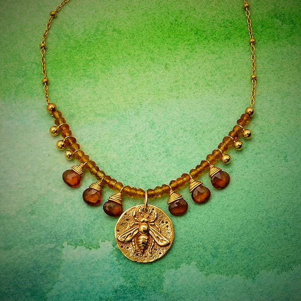 Golden Bee necklace design idea