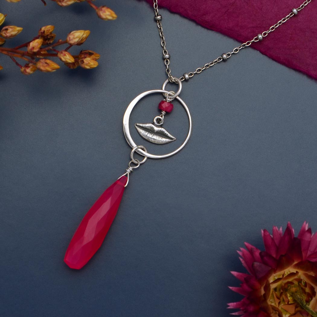 Ruby Kisses Necklace parts list