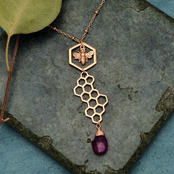 Sacred bee necklace design idea