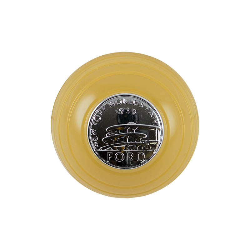 フェニックスパーツ　計8枚 Commemorative Gear Shift Knob -Yellow Brown - 1939 Ford Cars