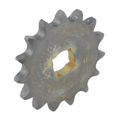 Sprocket - 15 Tooth - 9/16 Square Hole - 1946-65 Cushman Scooter 3/4 view