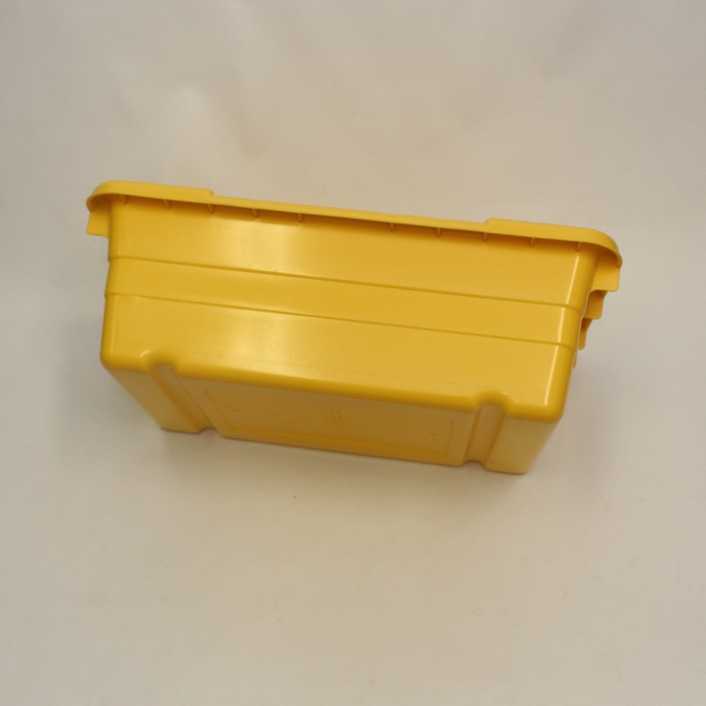 OTC YEL GRAPE LUGSTACKABLE 25" X 16" X 8" Organic Tool