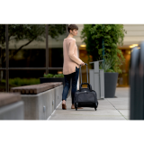 Kensington® Contour™ 2.0 Fashion Balance Roller Business Case Black