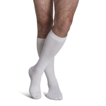 Sigvaris Casual Cotton Men's Stockings, 15-20mmHg, Size B, White