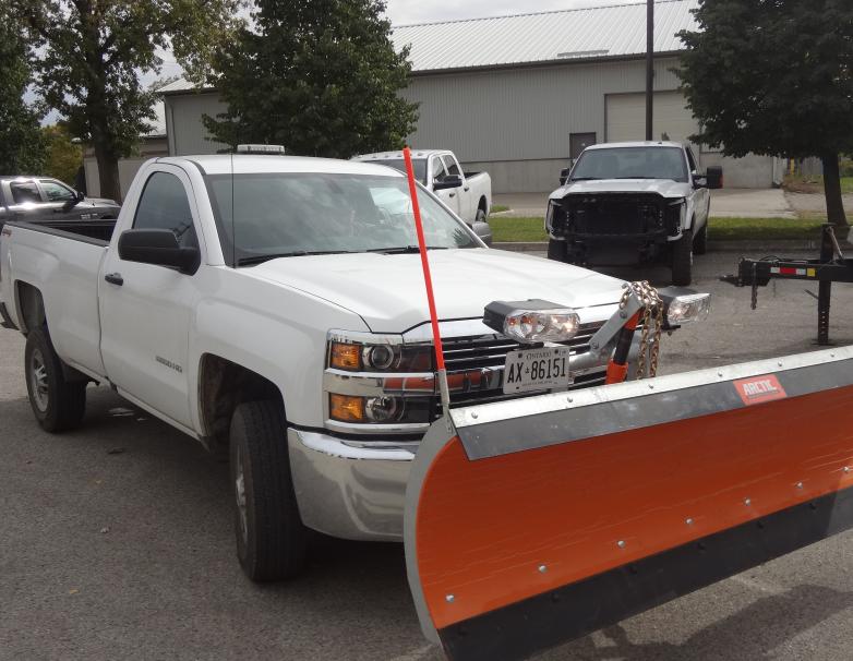 Arctic Heavy Duty Extra Long Poly Blade Snowplow