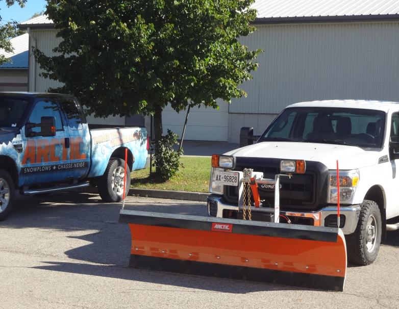 Arctic Heavy Duty Extra Long Poly Blade Snowplow