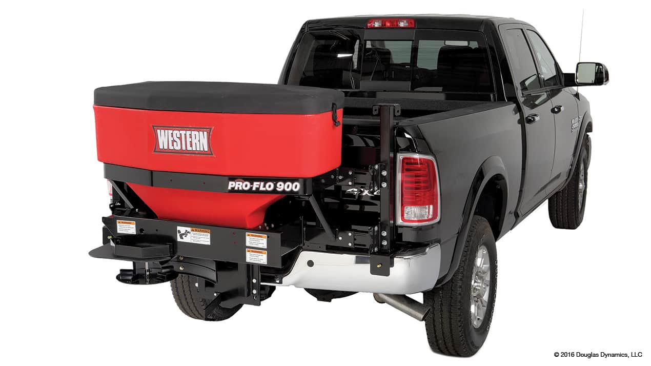 Western PRO-FLO™ 900 Tailgate Spreader