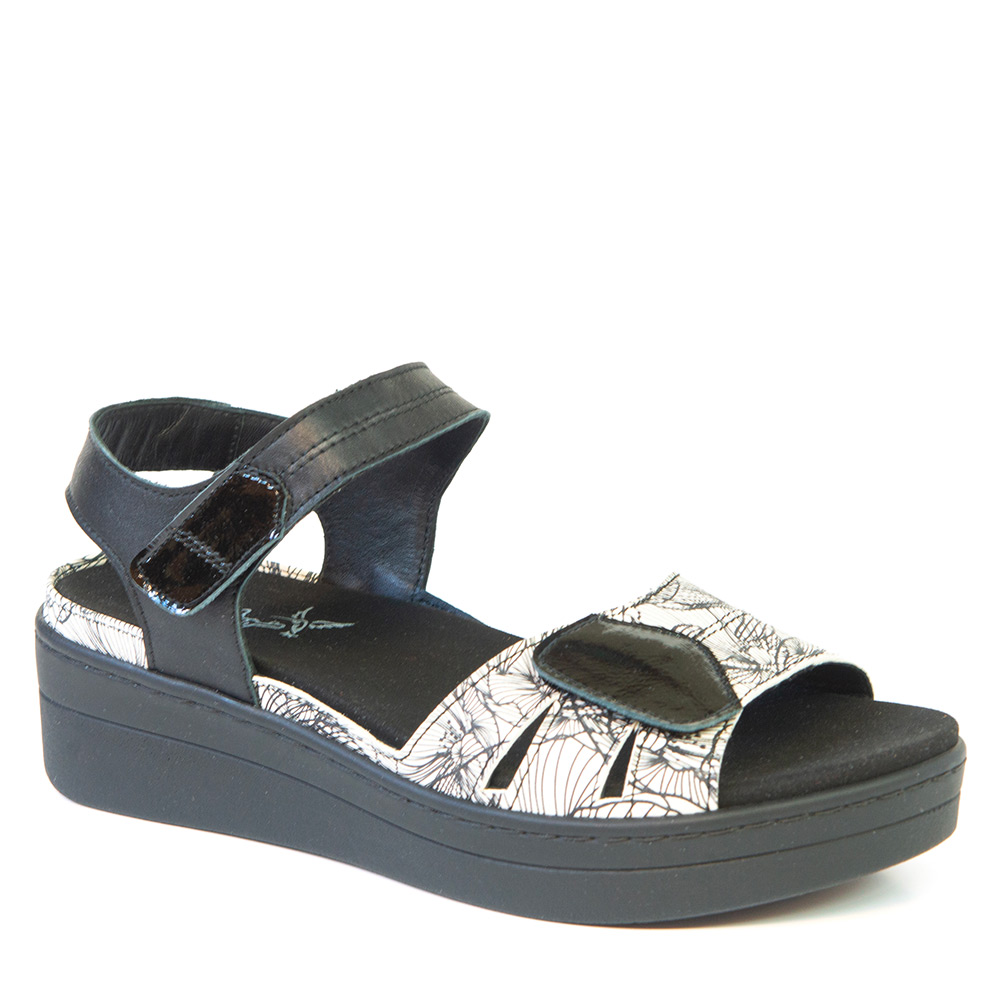 Stretch leather velcro sandals for women