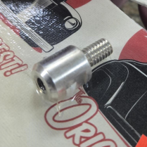 <N/A> Gennie Tapered Adaptor - 1/4-20