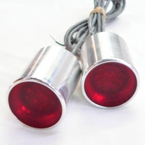 Pickup Bed Roll Red LED Hot Light - 15/16"